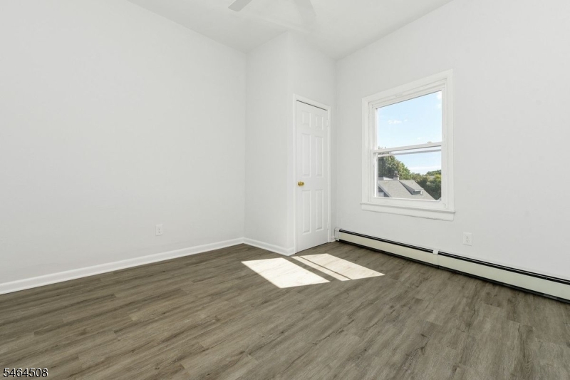 41 Mission St 3 Property Photo 13