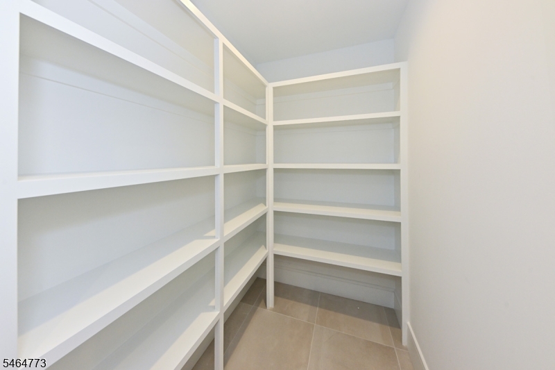 119 Arnot Pl Property Photo 23