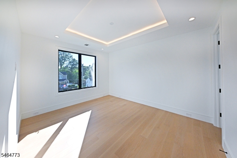 119 Arnot Pl Property Photo 30