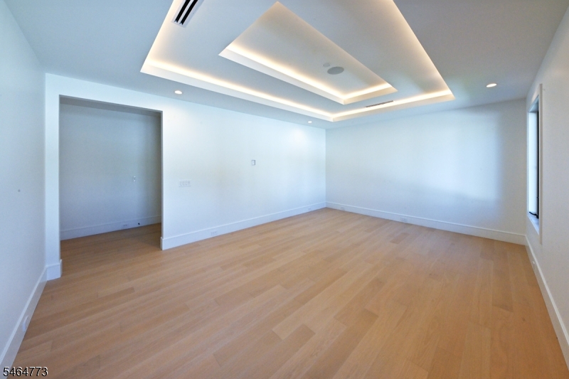 119 Arnot Pl Property Photo 41