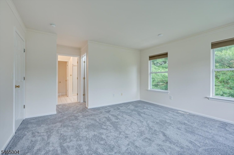99 Castle Pointe Blvd Property Photo 23