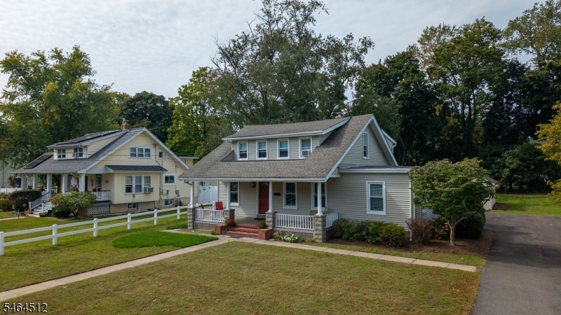 325 Dorn Ave Property Photo 1