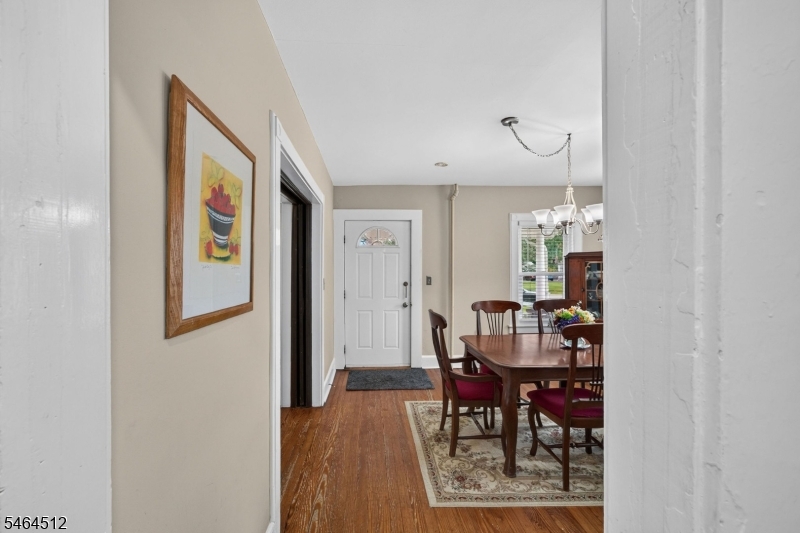 325 Dorn Ave Property Photo 16