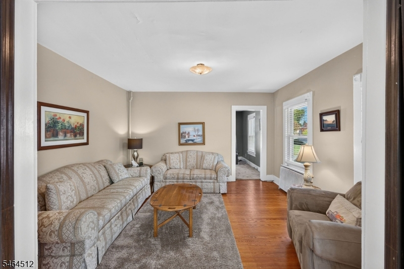 325 Dorn Ave Property Photo 17