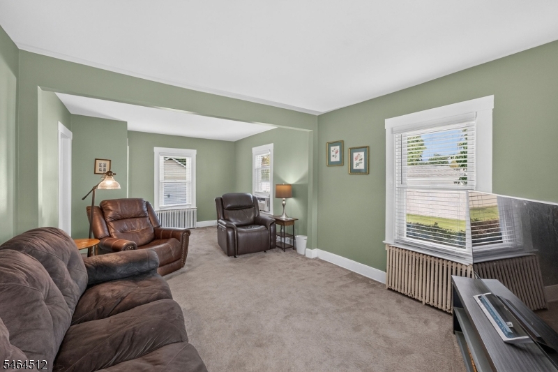 325 Dorn Ave Property Photo 20