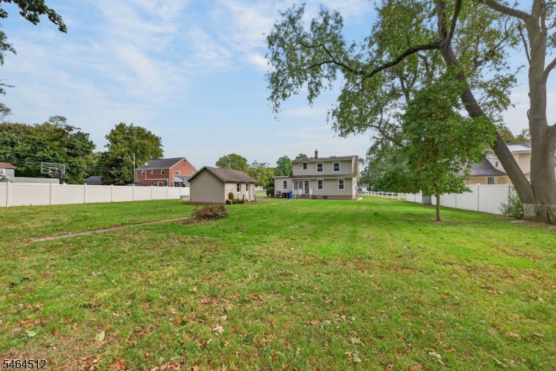 325 Dorn Ave Property Photo 42