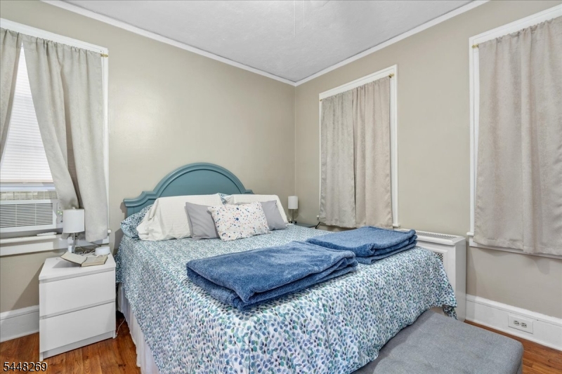 677 Willow Ave Property Photo 15