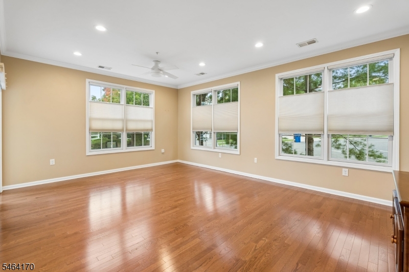 17 Lara Pl Property Photo 7