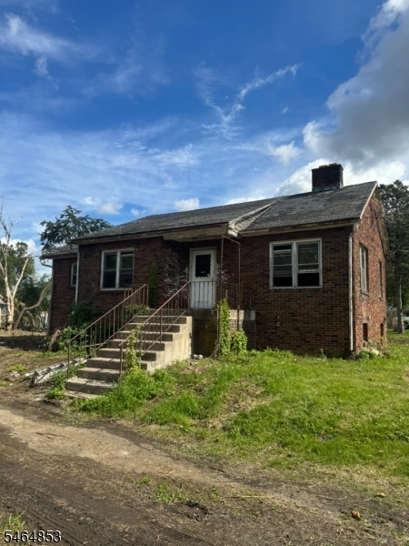 1401 Chestnut St Property Photo 1