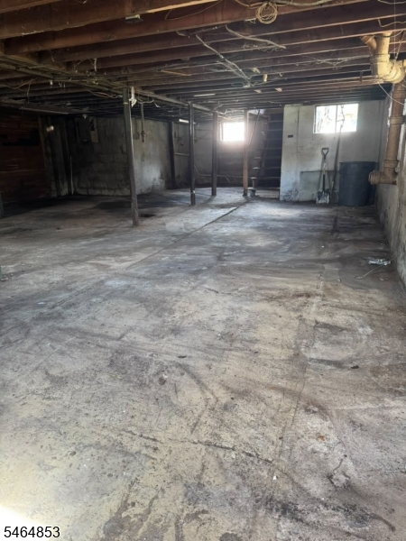 1401 Chestnut St Property Photo 8
