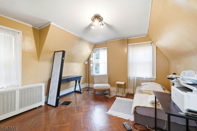 415 Ridge St Property Photo 18