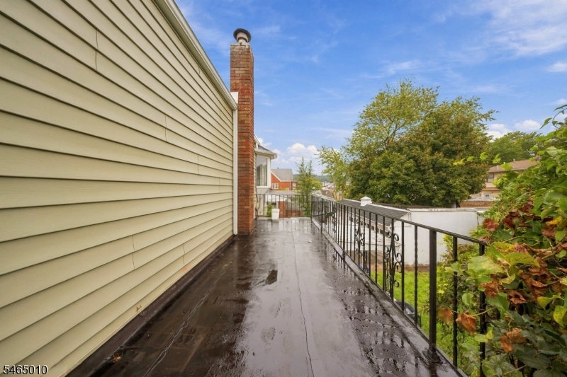 24 Don Bosco Ave 2 Property Photo 22