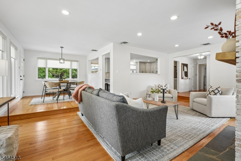 15 Lessing Road Property Photo 4