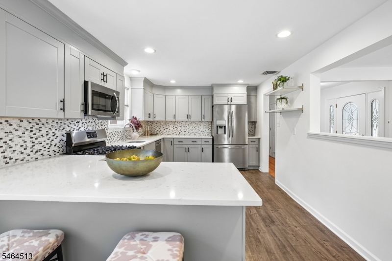 15 Lessing Road Property Photo 11