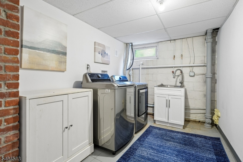 15 Lessing Road Property Photo 27