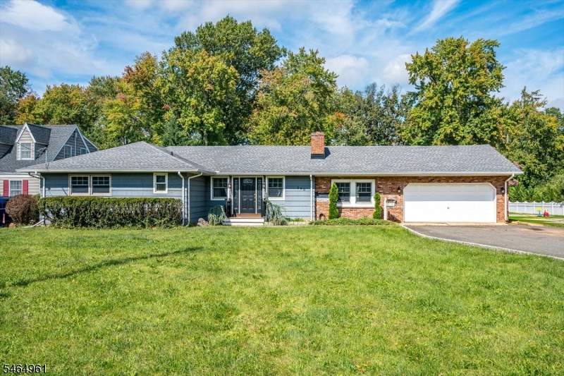 690 New Durham Rd Property Photo 1