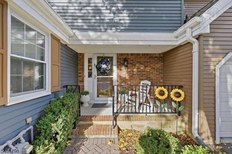 65 Independence Way Property Photo 2