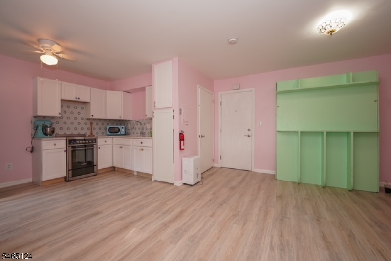 15 Forest St 11 Property Photo 1