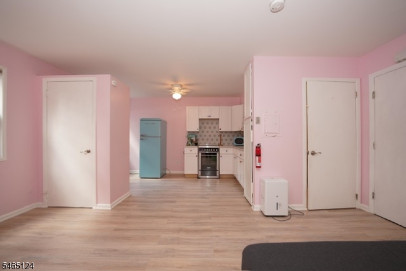 15 Forest St 11 Property Photo 2