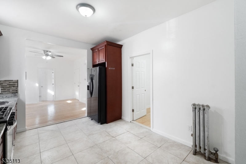 30 Grace St Property Photo 3