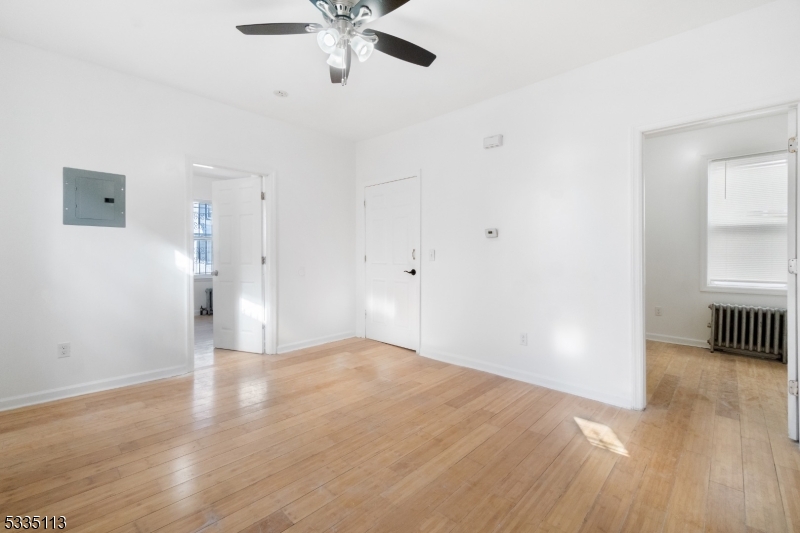 30 Grace St Property Photo 5