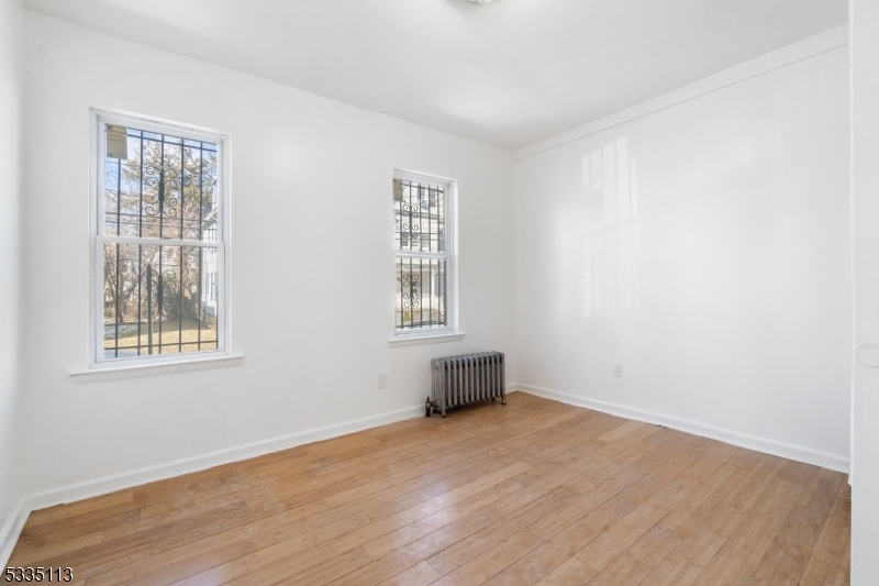 30 Grace St Property Photo 7