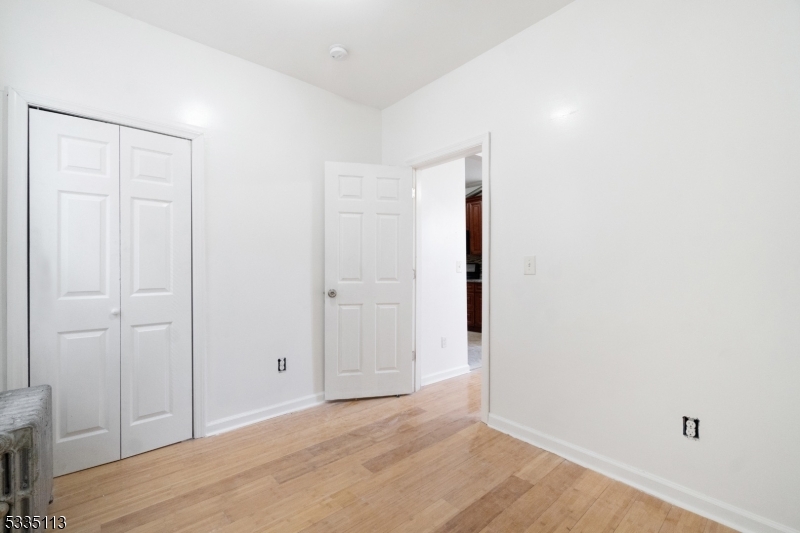 30 Grace St Property Photo 11