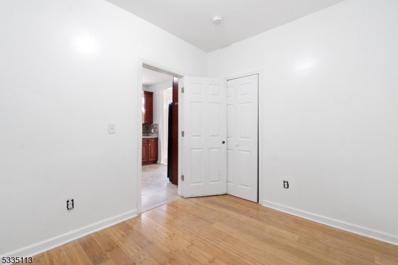30 Grace St Property Photo 13