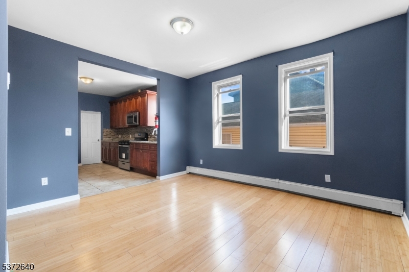30 Grace St Property Photo 17