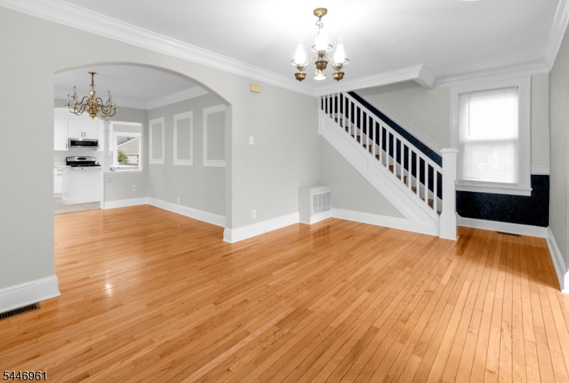 521 E Blancke St Property Photo 1