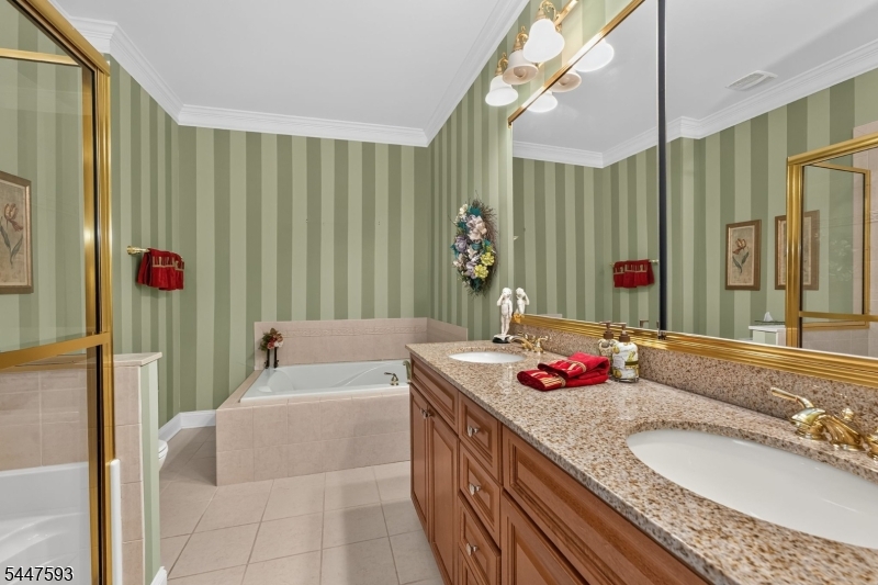 87 Saratoga Ct Property Photo 20