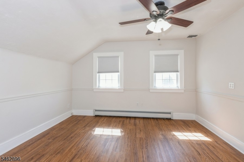 123 New St Property Photo 19