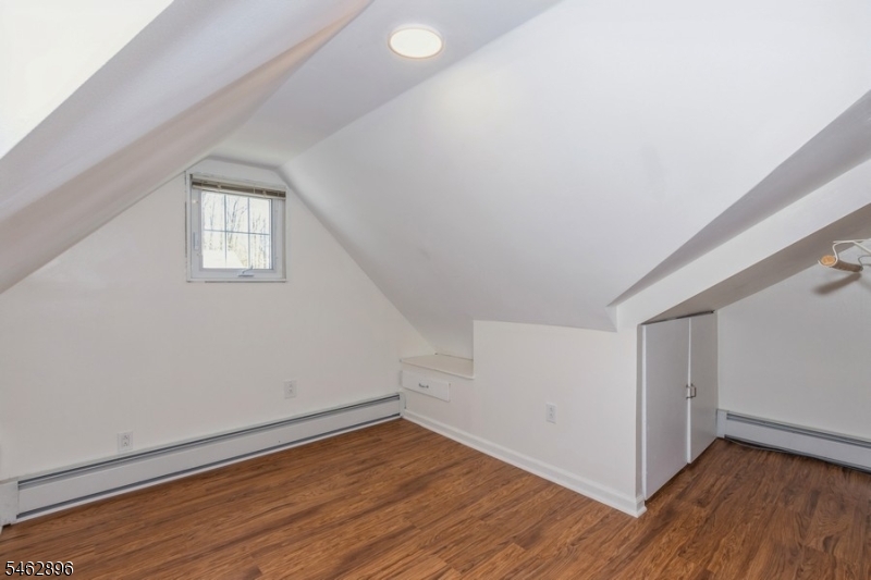 123 New St Property Photo 21