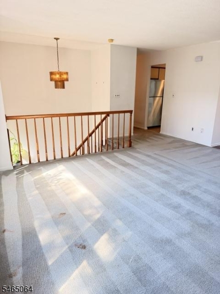 7 Garden St Property Photo 3