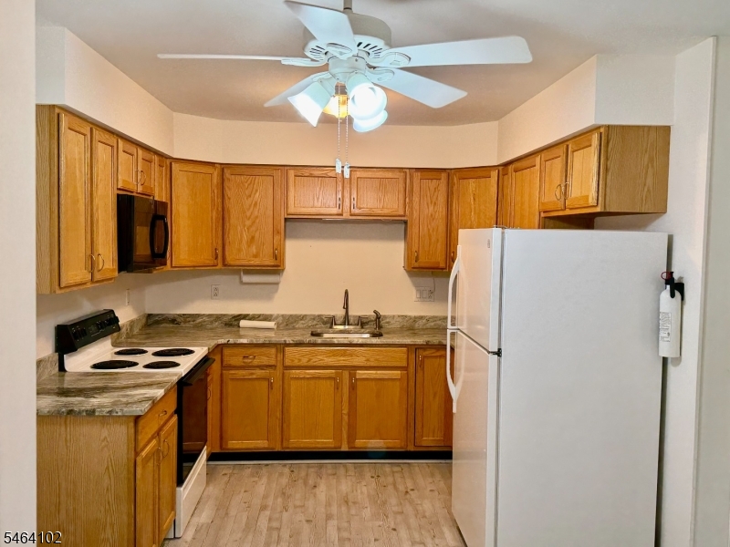 132 Cannella Way Property Photo 7