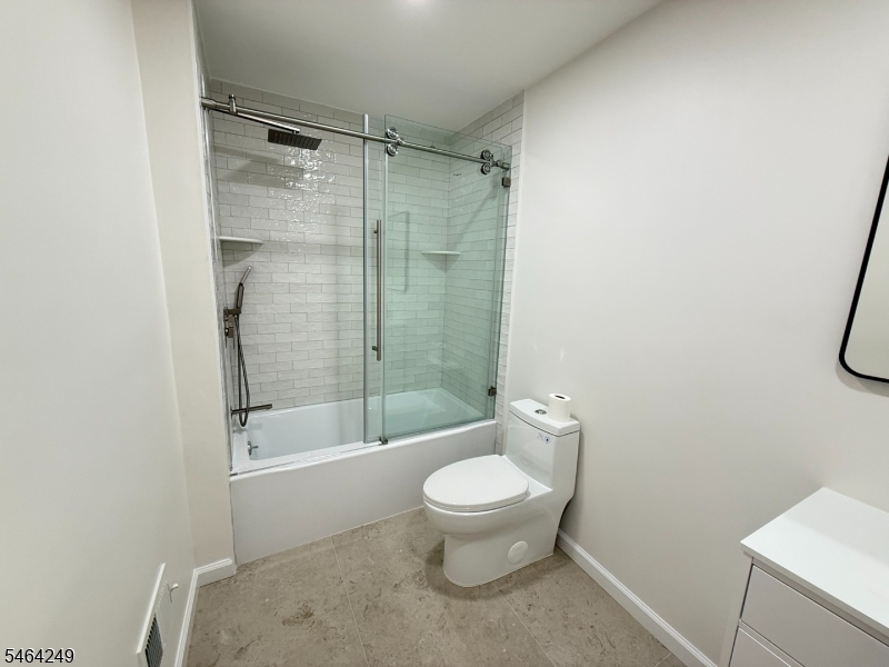 30 Willard St Property Photo 26