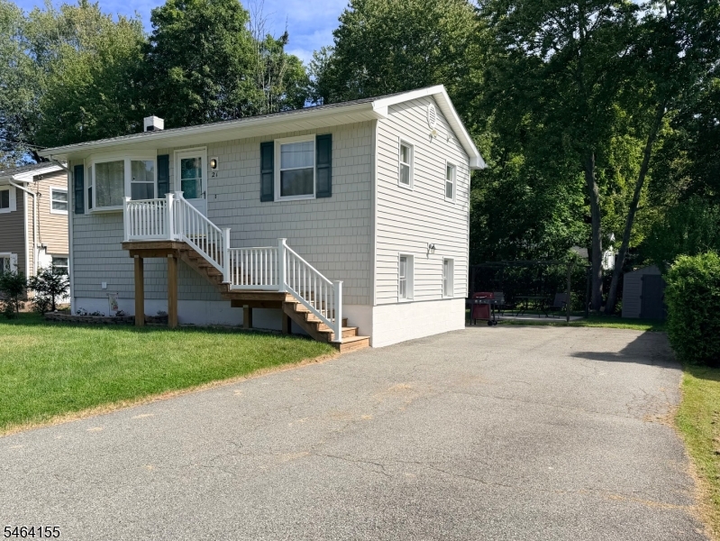 21 Tobyhanna Trl Property Photo 1