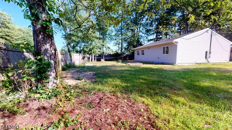 100 North Gate Road B Property Photo 5