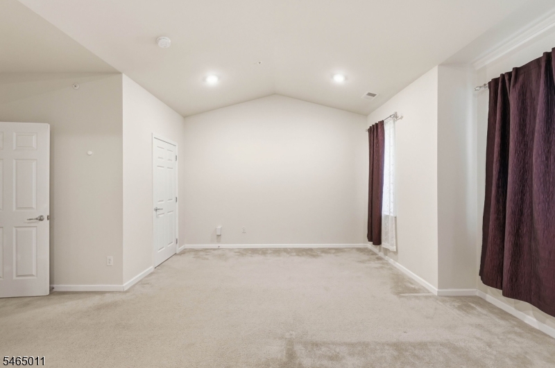 1424 Hudson Cir Property Photo 15