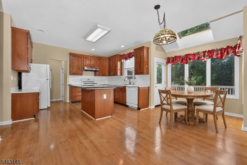 7 Stark Ct Property Photo 10