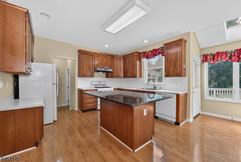7 Stark Ct Property Photo 14