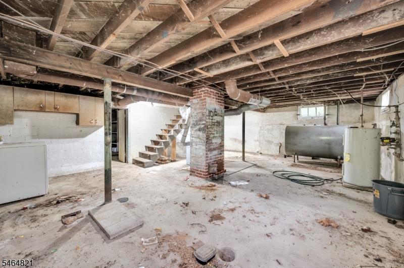 218 State Route 31 Property Photo 15