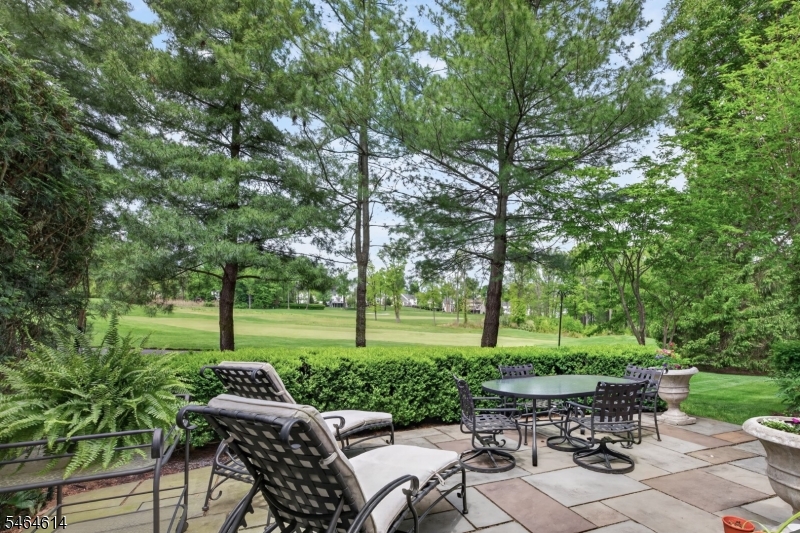 22 Benedict Cres Property Photo 36