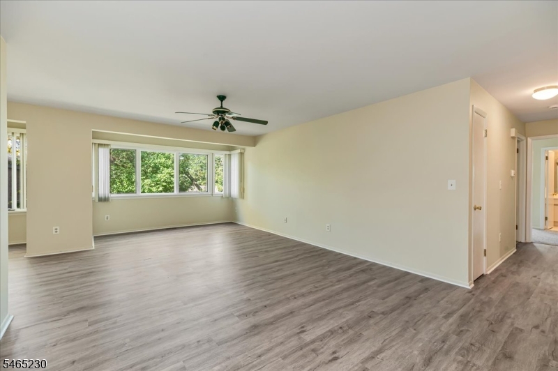 132 Indian Hollow Ct 132 Property Photo 6