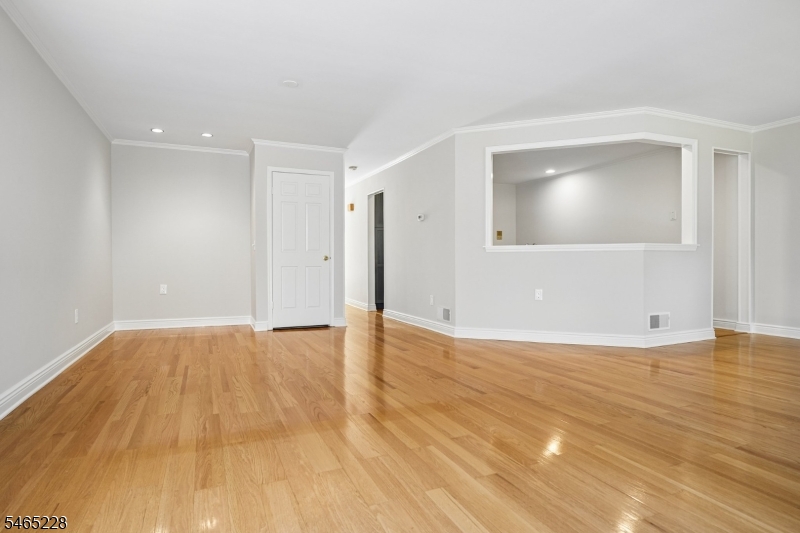 49 Independence Way Property Photo 9
