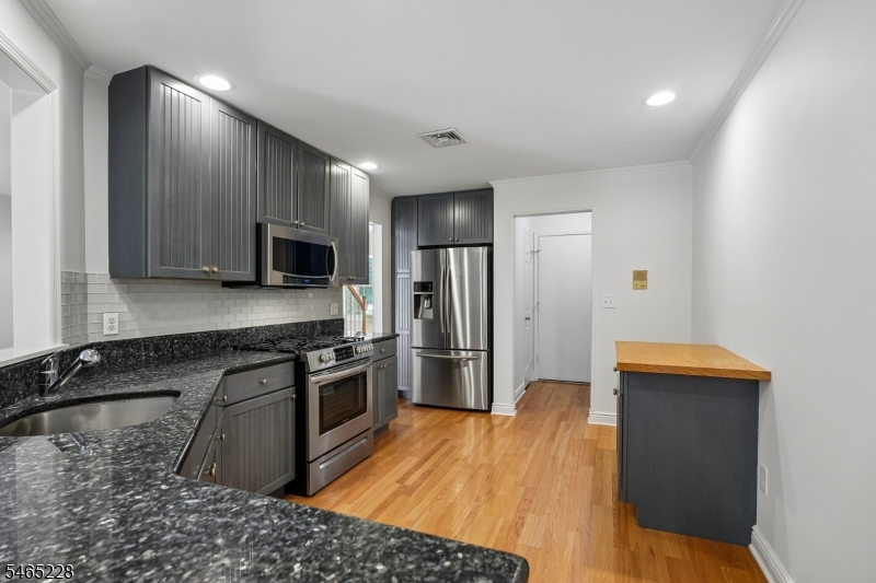 49 Independence Way Property Photo 15