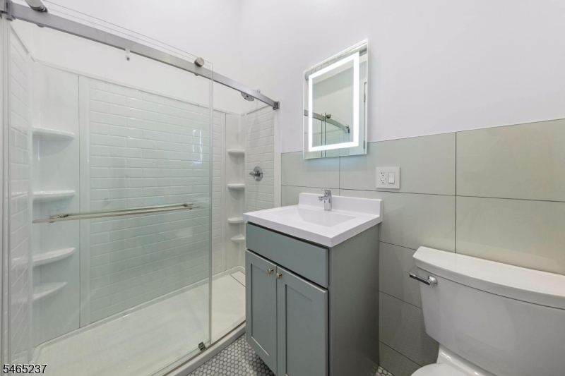 153 Orchard St 2 Property Photo 7