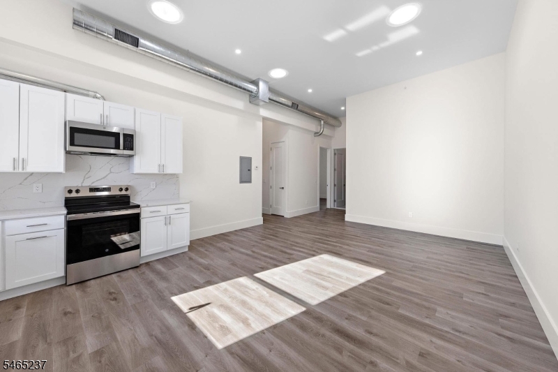 153 Orchard St 2 Property Photo 17