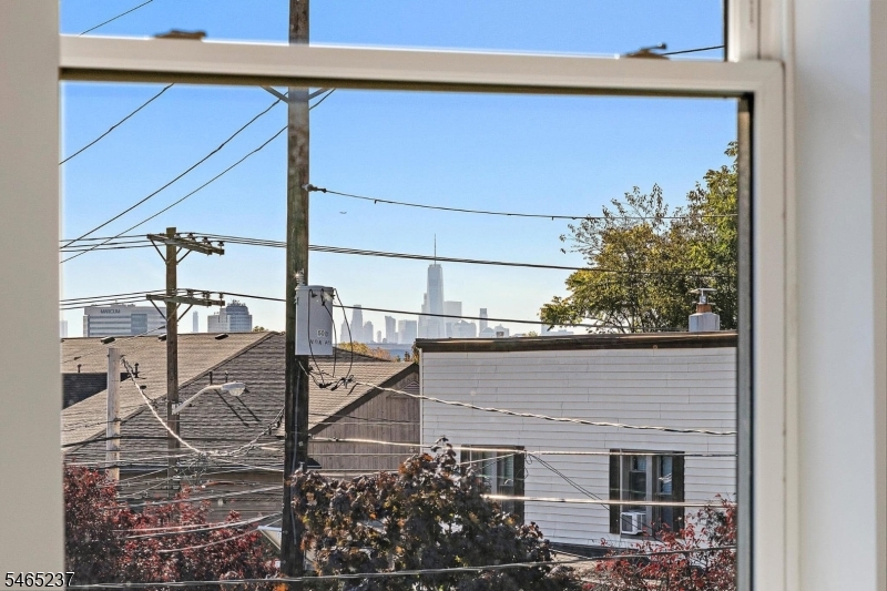 153 Orchard St 2 Property Photo 23