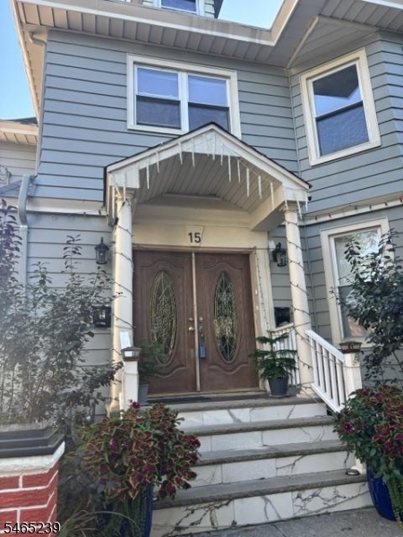 15 Brewster Ave Property Photo 1